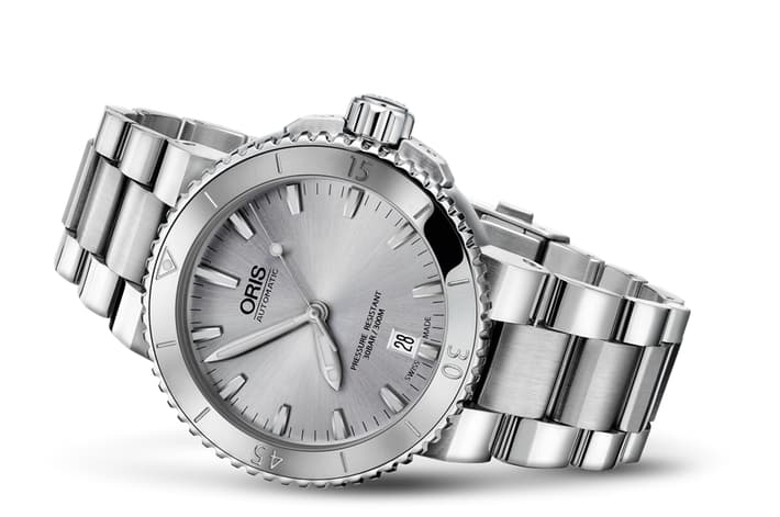 Image of Aquis Date